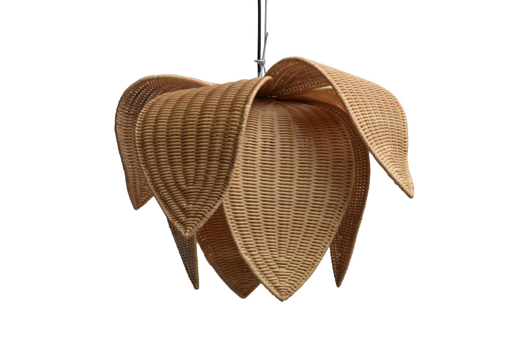 Indo Puri Lotus Lighting natural (2).jpg